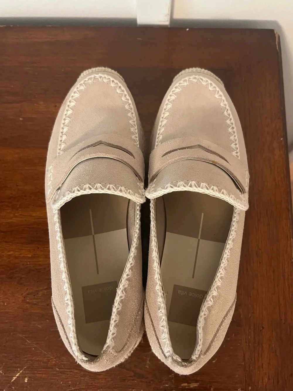 Dolce Vita Beige Suede Espadrille Platform Loafer size 8.5